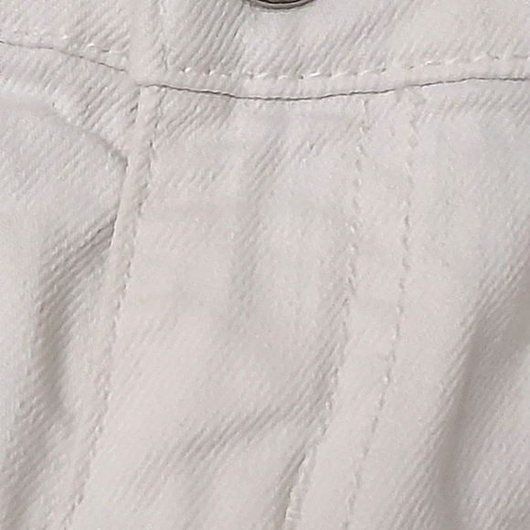 🎊3 FOR $10 MOSSIMO  WOMENS WHITE SHORT SHORTS SIZE 5 - Picture 6 of 9